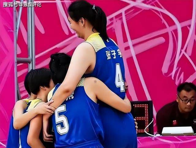 国产亚洲综合视频