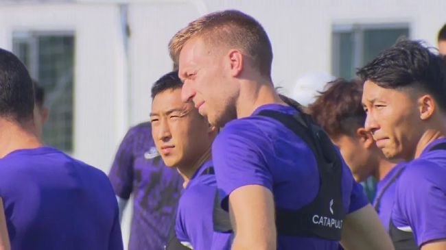 宁荣荣同人18av黄漫网站